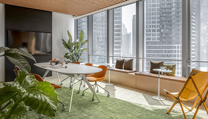 高層寫字樓落地窗辦公室卷窗簾