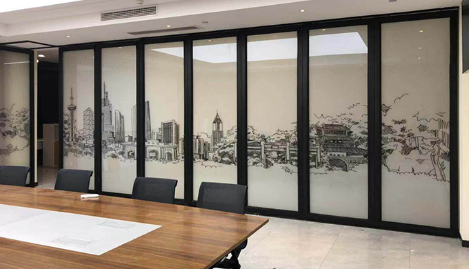上海辦公室裝修行業對玻璃的應用趨勢